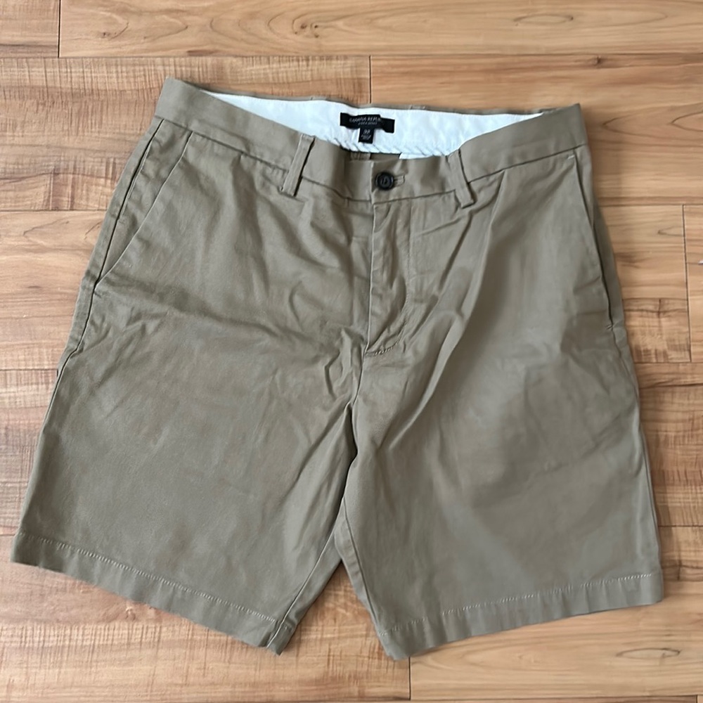 Banana Republic Men Short